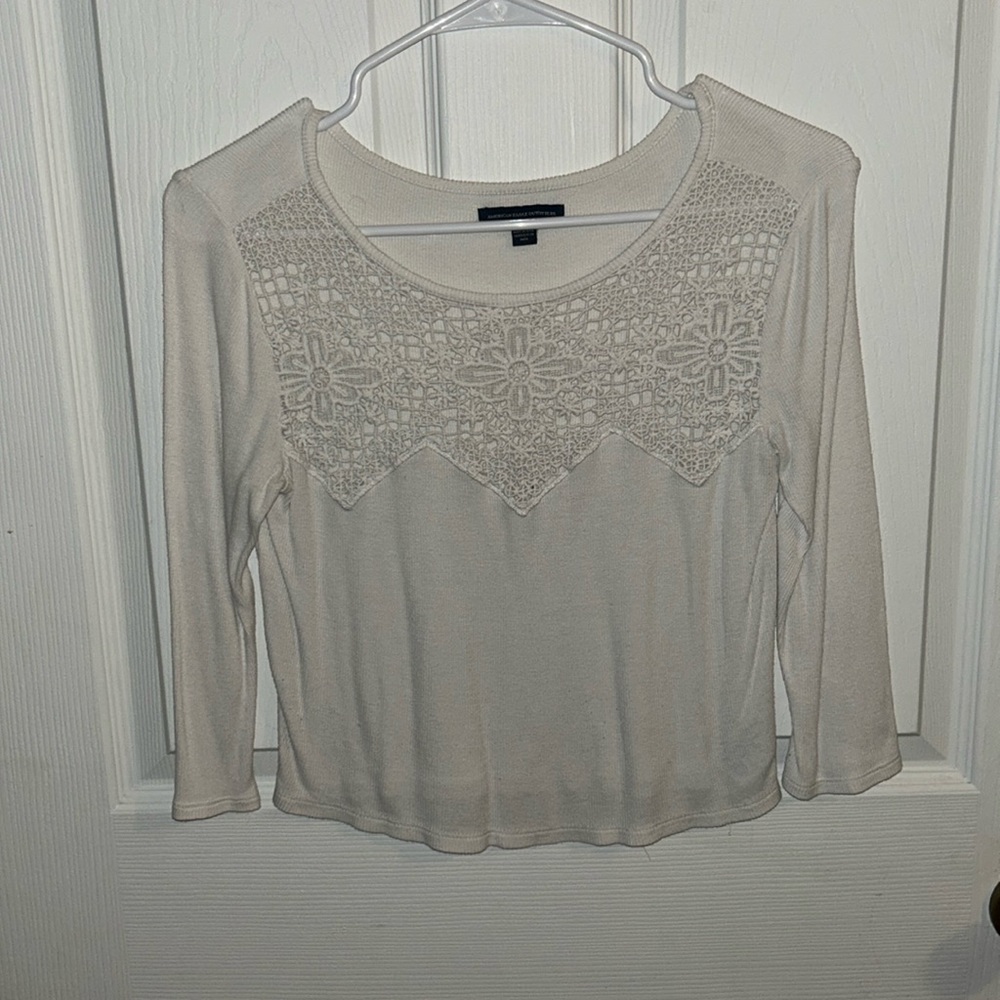 American Eagle Quarter Sleeve Crop top- white